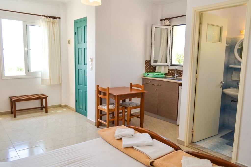 Albatros Hotel Амупі Екстер'єр фото
