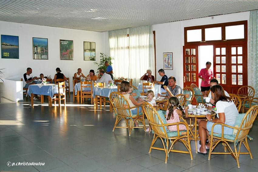 Albatros Hotel Амупі Екстер'єр фото
